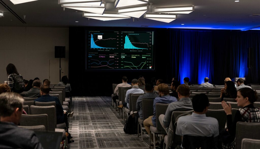 bluetooh lower energy forfor classroom and conference audience response systems ars 1024x588 13